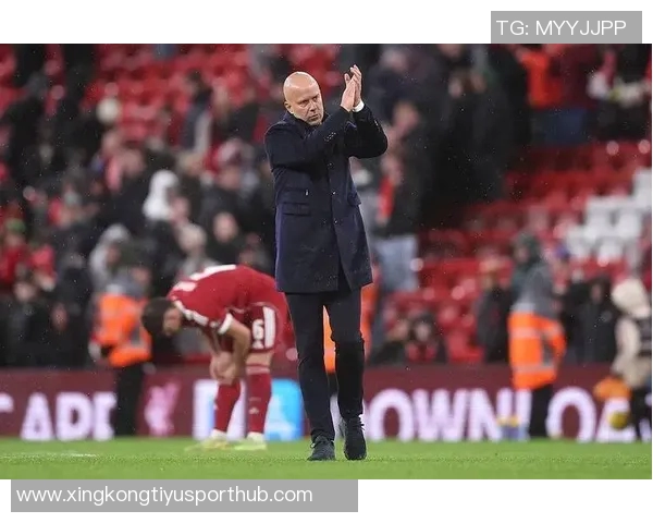 费迪南德喷斯洛特曼联失利红军球迷开始反击我 费迪南德喷斯洛特曼联失利红军球迷开始反击我