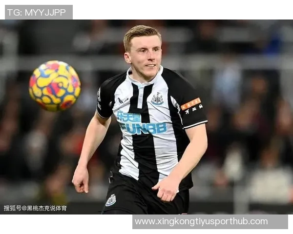 纽卡斯尔签约15岁天才中卫交易金额达375万镑加奖金