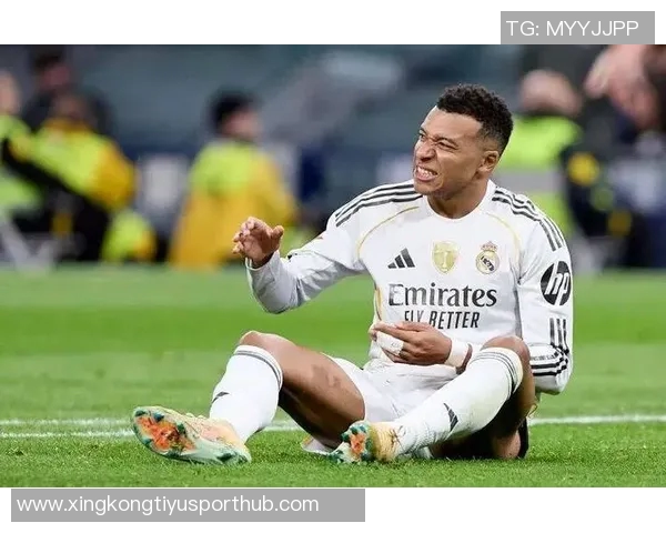 姆巴佩西甲前9轮狂轰10球追平C罗纪录成皇马新星