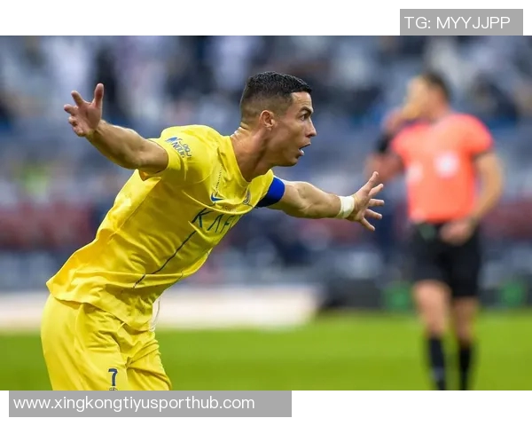 C罗社交媒体分享庆祝照片喜迎950球里程碑助力球队获胜的喜悦